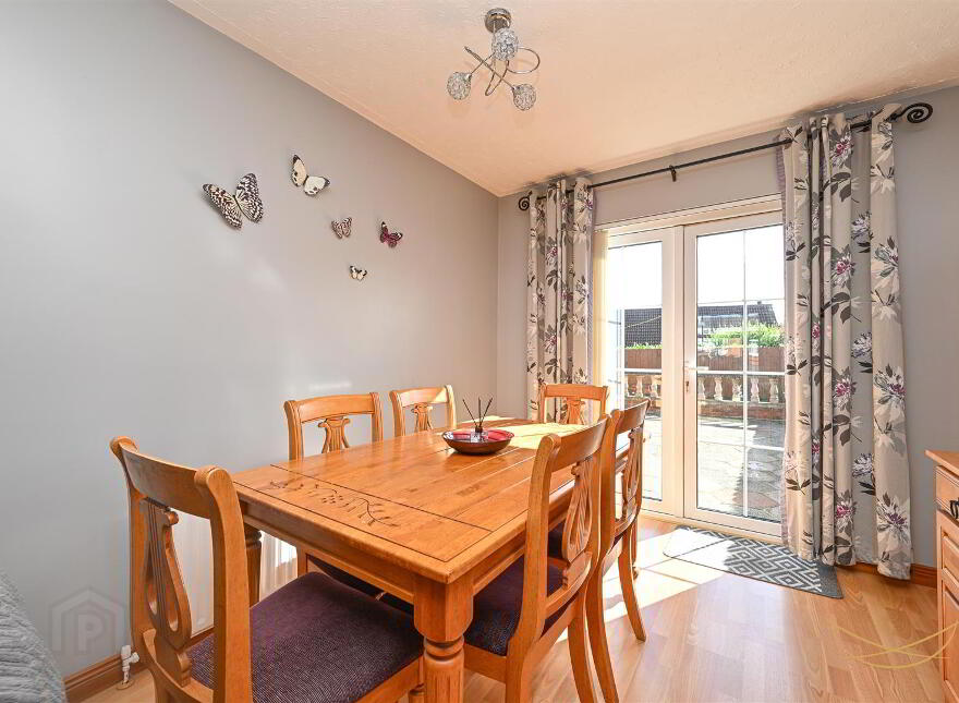 18 Cameron Court, Ballyclare, BT39 9UZ