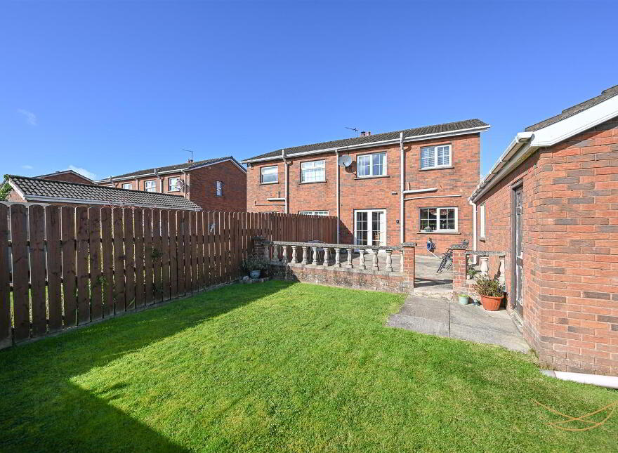 18 Cameron Court, Ballyclare, BT39 9UZ