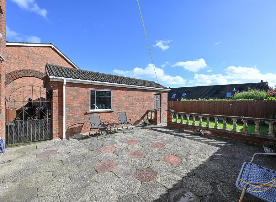 18 Cameron Court, Ballyclare, BT39 9UZ