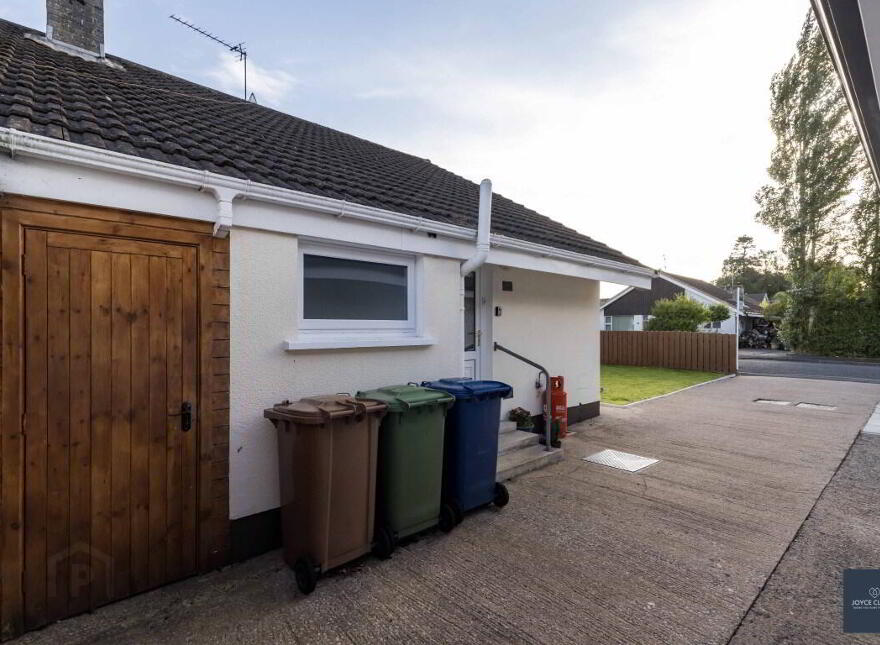 27 Magherana Park, Waringstown, BT66 7QF