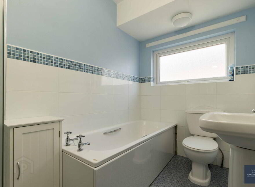 27 Magherana Park, Waringstown, BT66 7QF