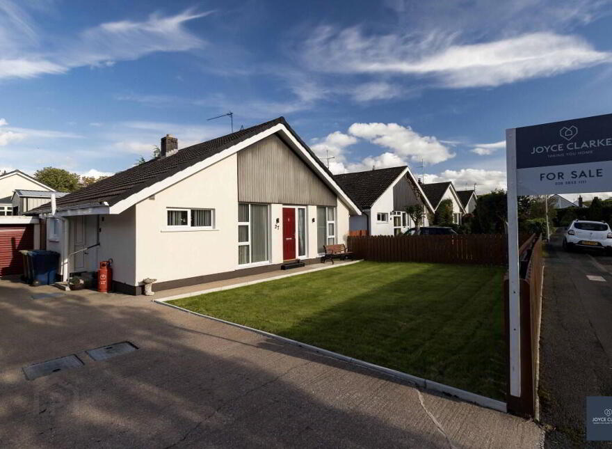 27 Magherana Park, Waringstown, BT66 7QF