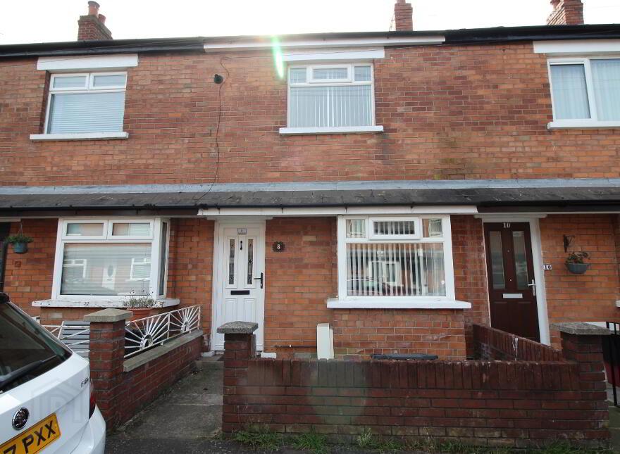 8 Bloomfield Crescent, Belfast, BT5 5AT