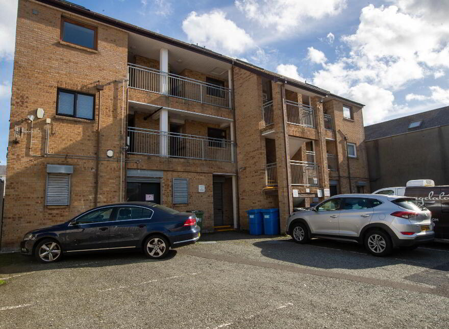 2A Park Avenue Apartments, Newcastle, BT33 0DY