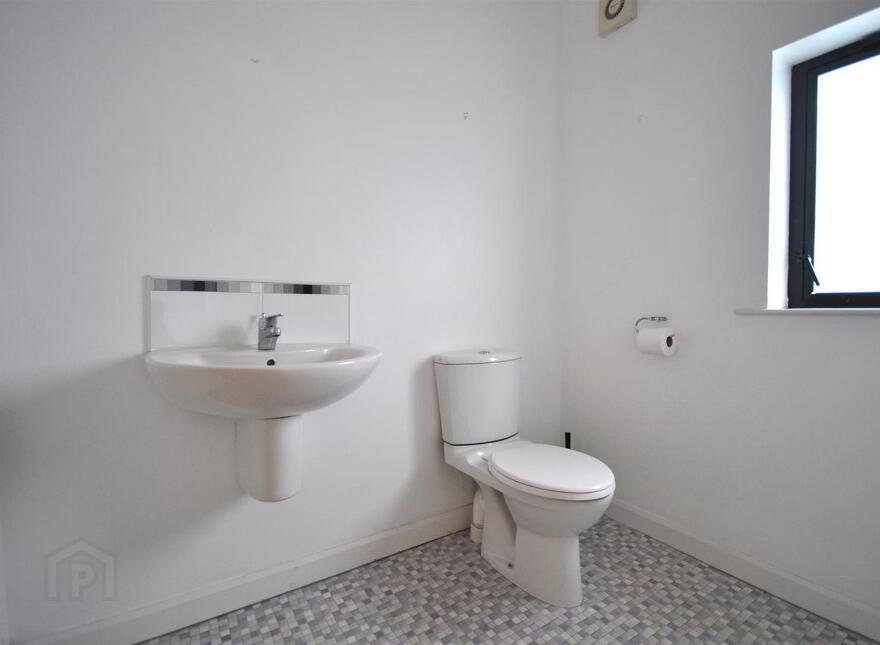 6a Cedar Grove, Bryansburn Road, Bangor, BT20 3EA