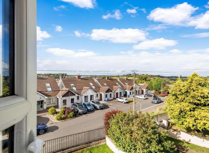 16 Dr. McKenna Terrace, Connolly Park, Monaghan, H18VH73