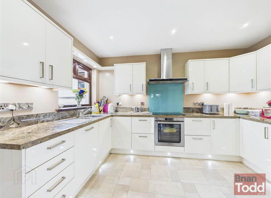 Cuillin Heights, Larne, BT40 2DJ