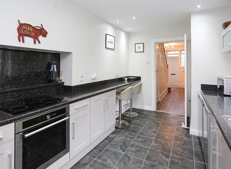 16 Graham Gardens, Belfast, BT6 9FB