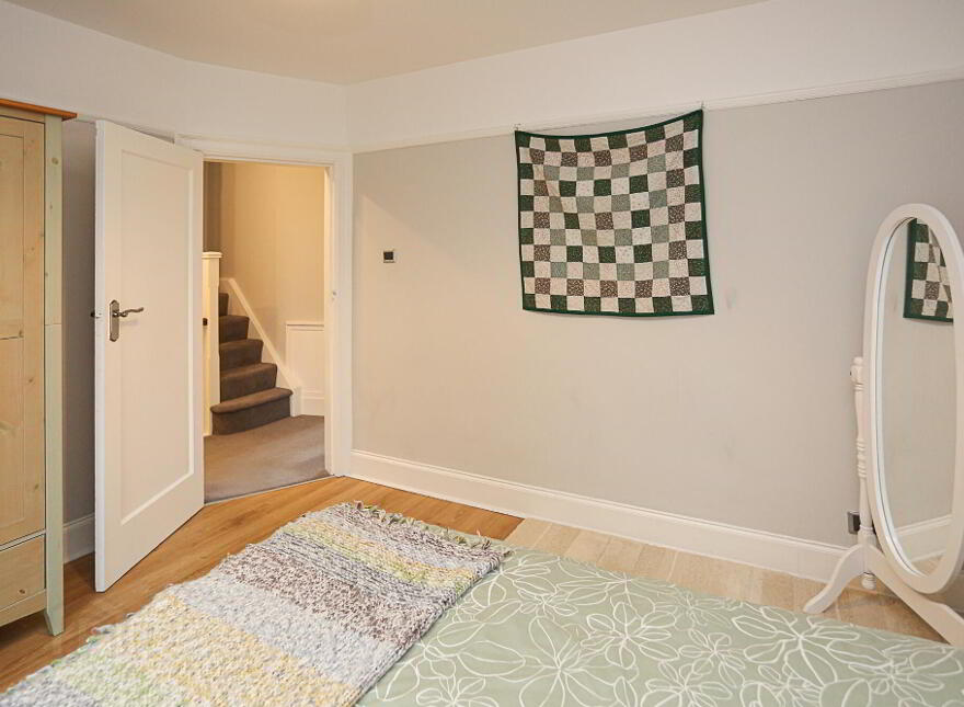 16 Graham Gardens, Belfast, BT6 9FB