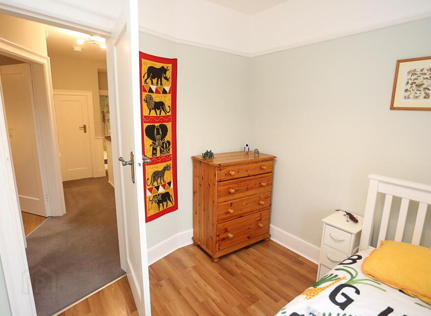 16 Graham Gardens, Belfast, BT6 9FB