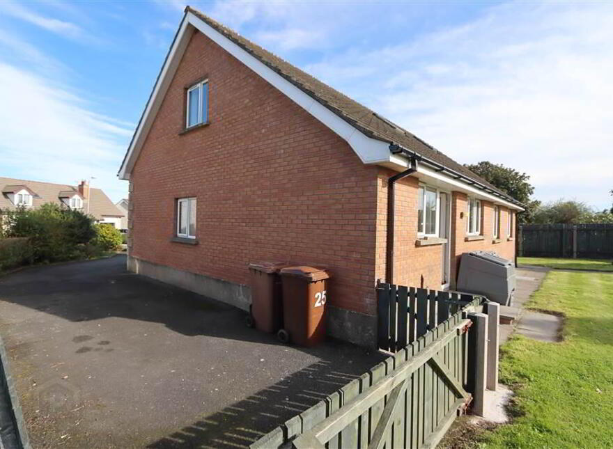 12 Barnet Close, Lisbane, Comber, BT23 6DY