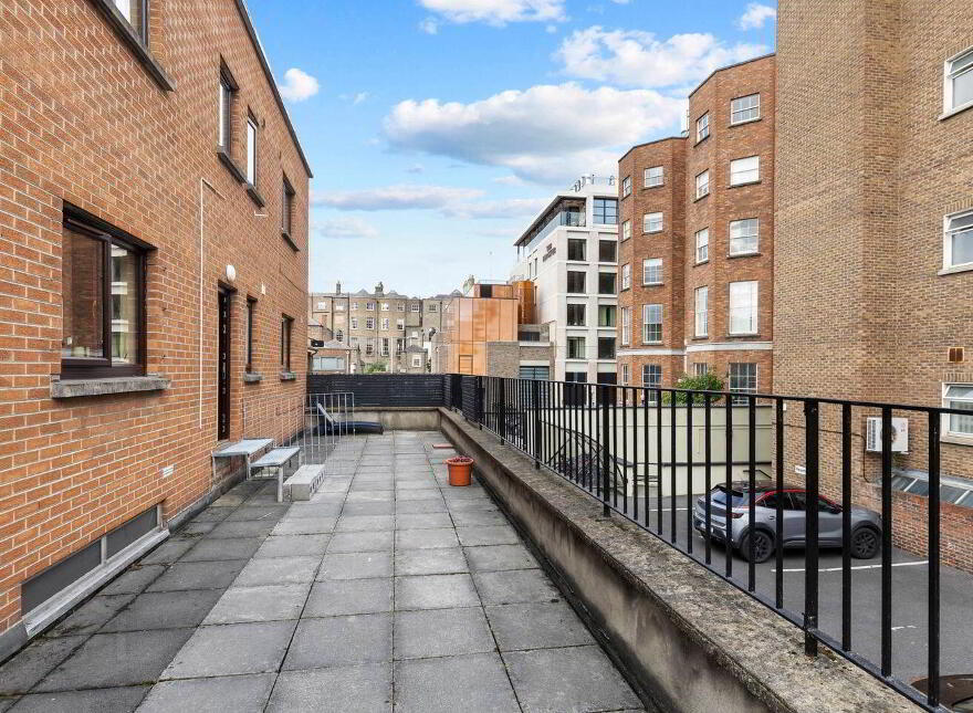 Apt 2 Verschoyle House, Mount Street Lower, Dublin 2, D02RR26