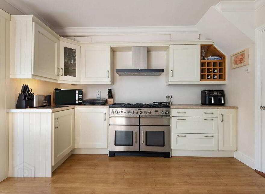 3 The Crescent, Woodpark, Ballinteer, Ballinteer, D16K095