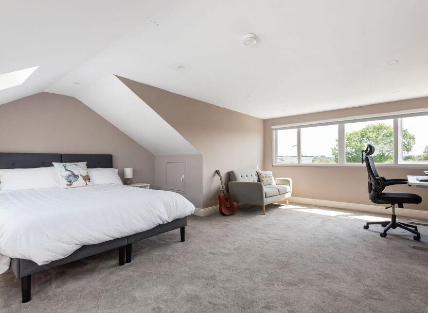 3 The Crescent, Woodpark, Ballinteer, Ballinteer, D16K095