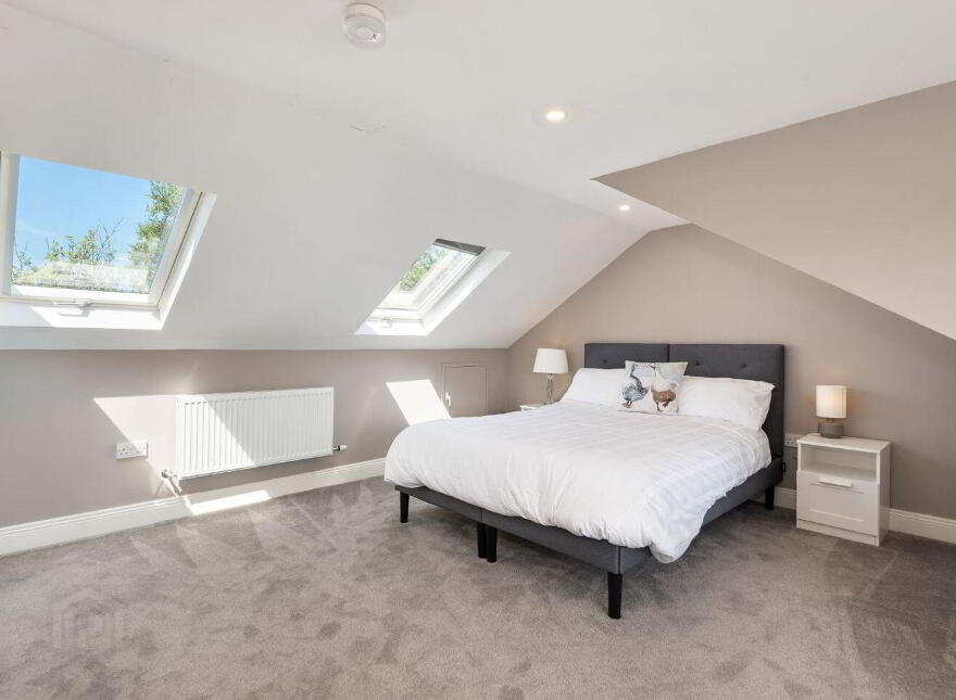 3 The Crescent, Woodpark, Ballinteer, Ballinteer, D16K095
