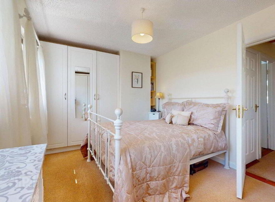 47 Castlehill Park, Turlough Road, Castlebar, F23X786