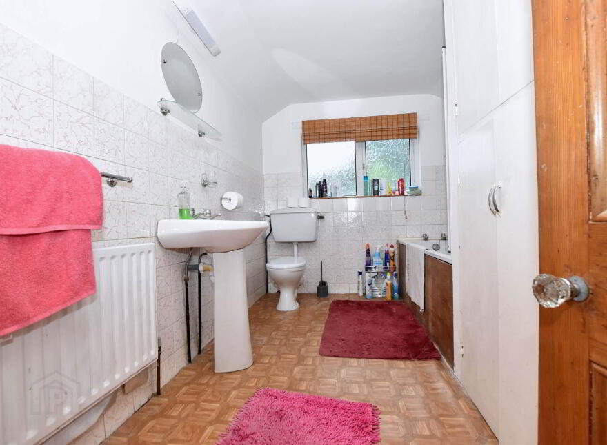 62 Killaughey Road, Donaghadee, BT21 0BE
