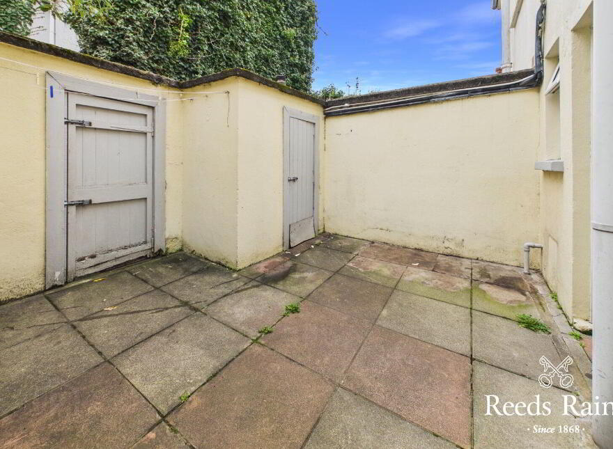2 Robert Street, Newtownards, BT23 4DN