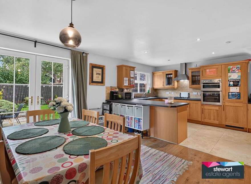 31 Monree Hill, Donaghcloney, BT66 7GY