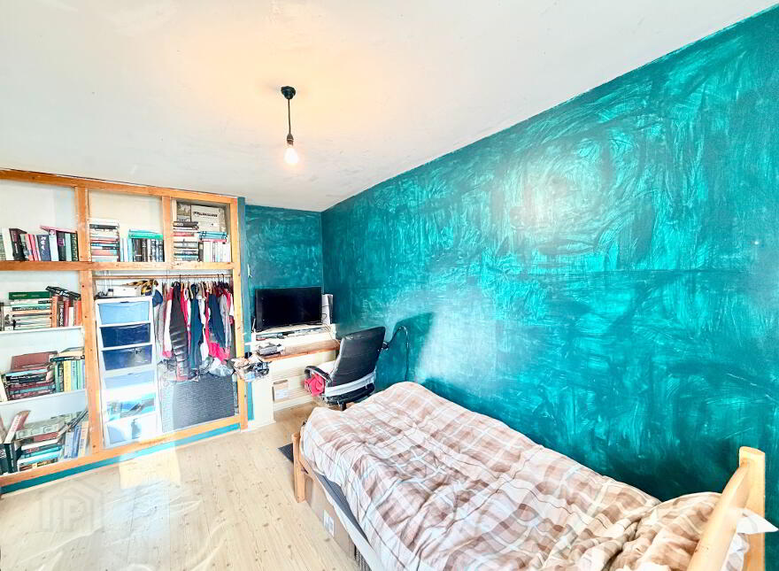 No. 75 Holy Cross, Charleville, P56F658
