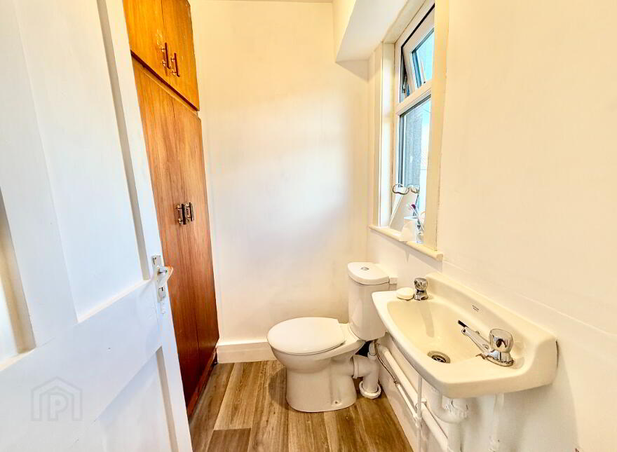 No. 75 Holy Cross, Charleville, P56F658