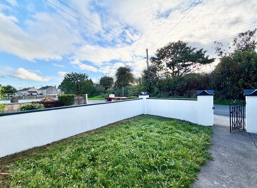 No. 75 Holy Cross, Charleville, P56F658