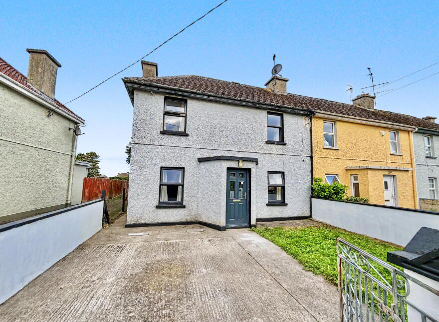 No. 75 Holy Cross, Charleville, P56F658