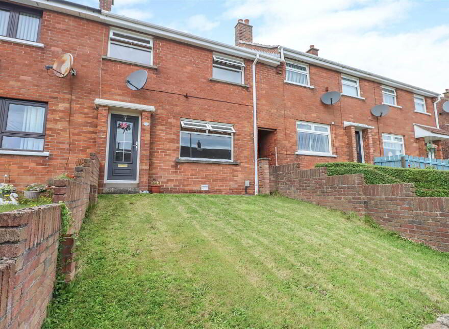 39 Brooklands Road, Dundonald, Belfast, BT16 2PD
