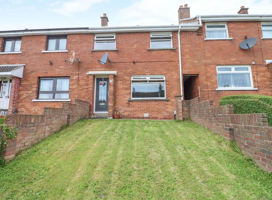 39 Brooklands Road, Dundonald, Belfast, BT16 2PD