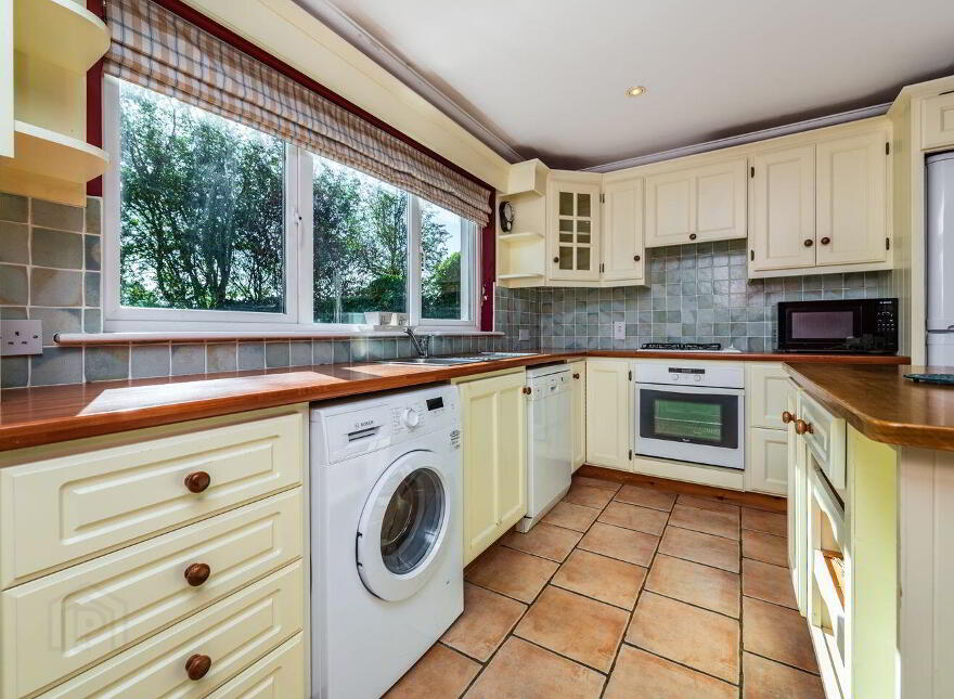 27 Ban Na Greinne, Craddockstown Road, Naas, W91E1NR
