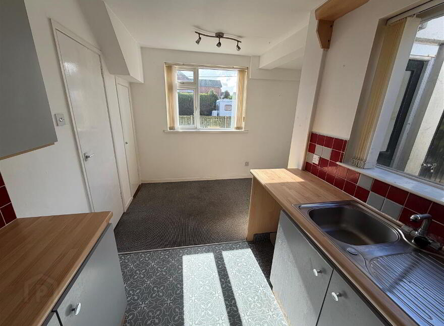 30 Clandeboye Road, Bangor, BT20 3LA