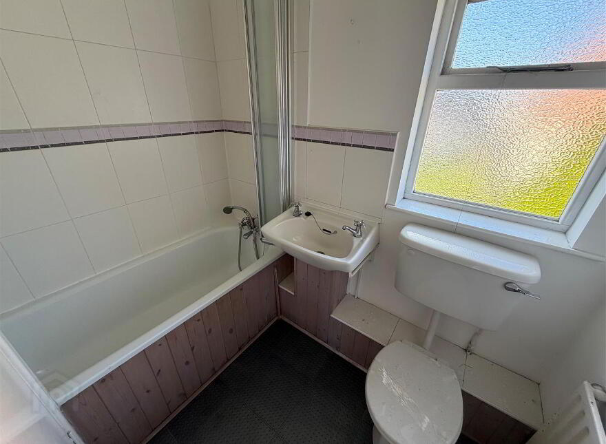30 Clandeboye Road, Bangor, BT20 3LA