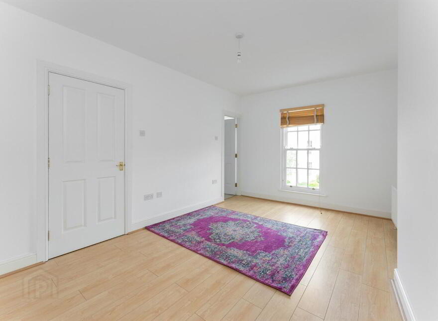 11 Kilwarlin Crescent, Hillsborough, BT26 6QF