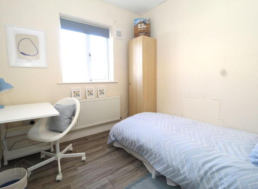 18 Drumbane, Birr, R42W135