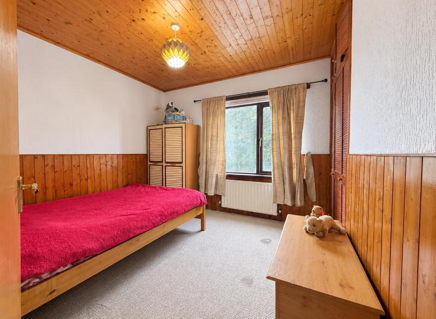 25 Glenbank Drive, Belfast, BT14 8BJ