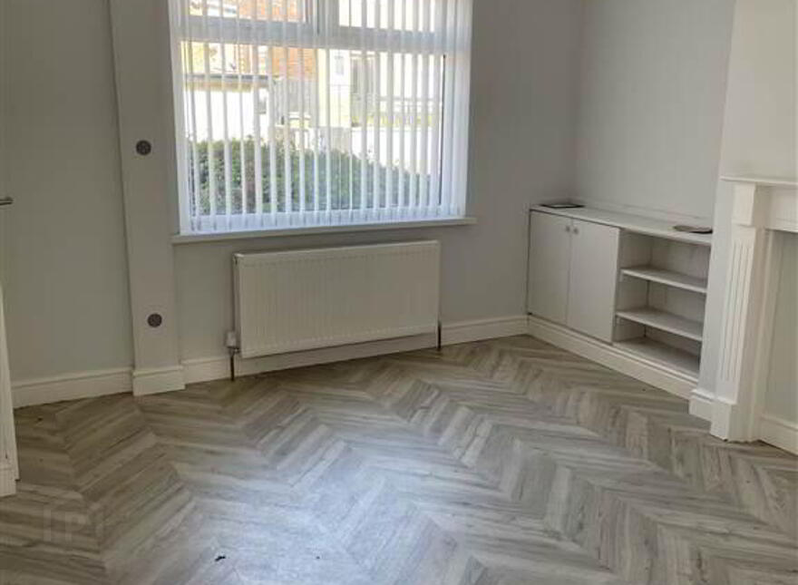 9 Dunraven Parade, Belfast, BT5 6BT