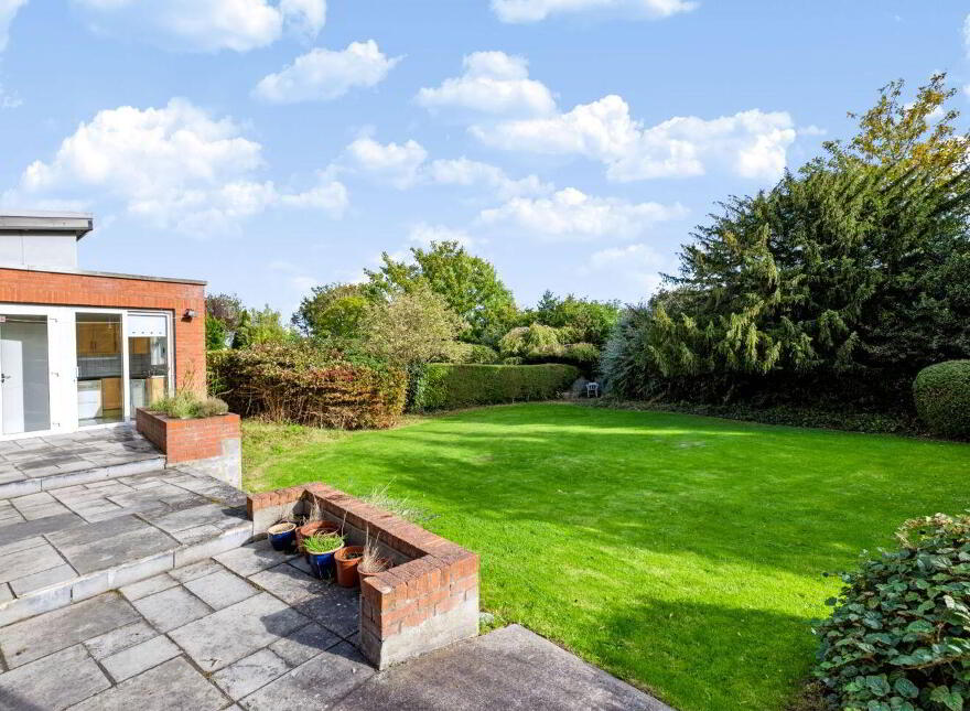 76 Woodlawn Park, Churchtown, D14KW56