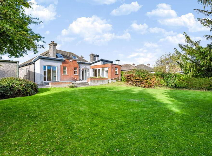 76 Woodlawn Park, Churchtown, D14KW56