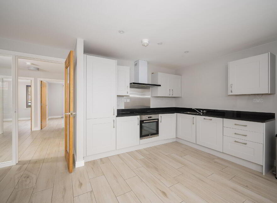70 Stranmillis Wharf, Belfast, BT9 5GN