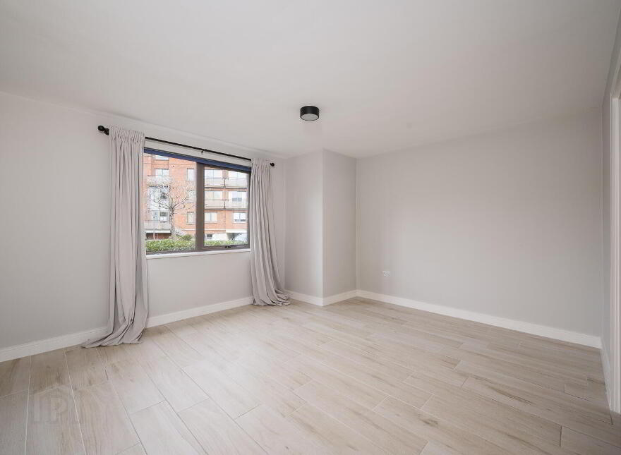 70 Stranmillis Wharf, Belfast, BT9 5GN