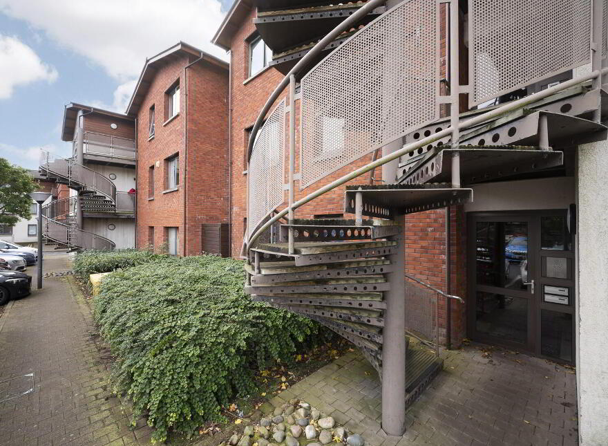 70 Stranmillis Wharf, Belfast, BT9 5GN