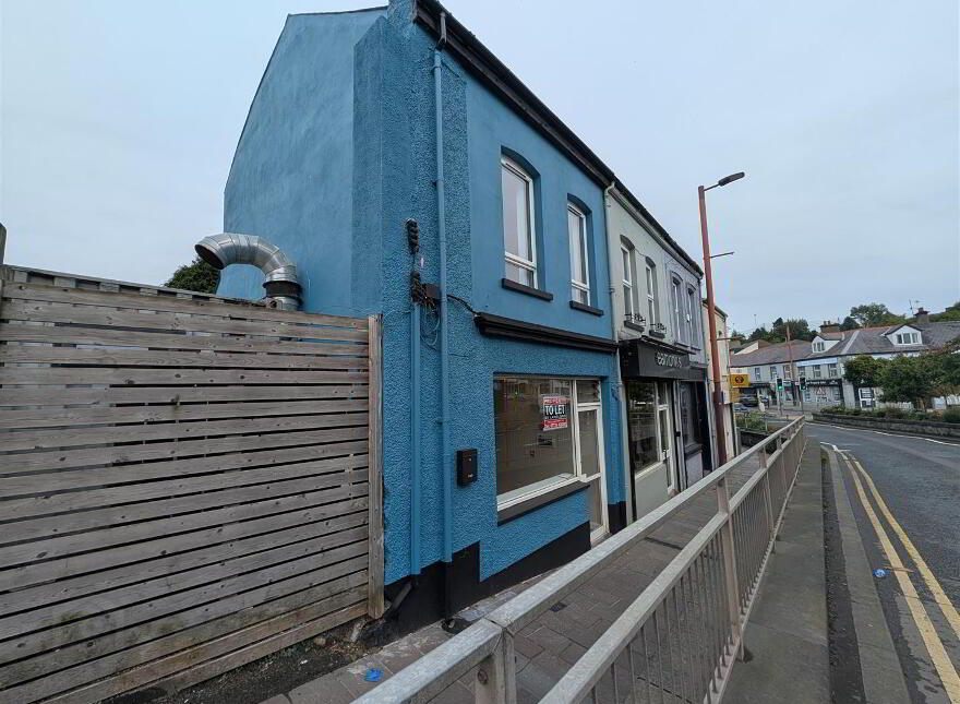 7 High Street, Ballynahinch, BT24 8AB