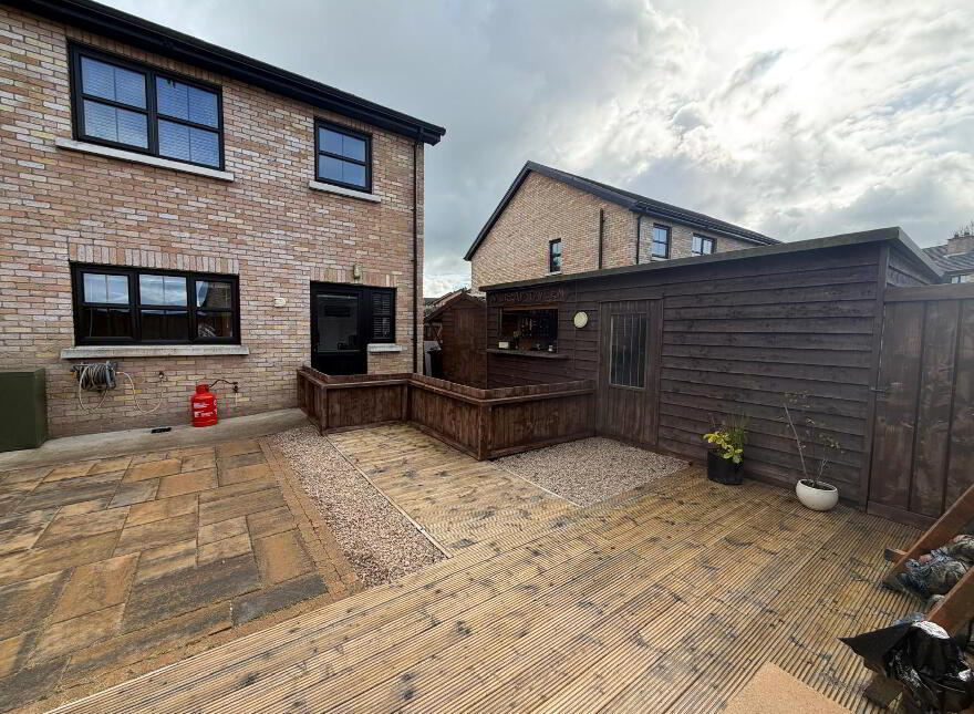 30 Glenview Manor, Strabane, BT82 8FA