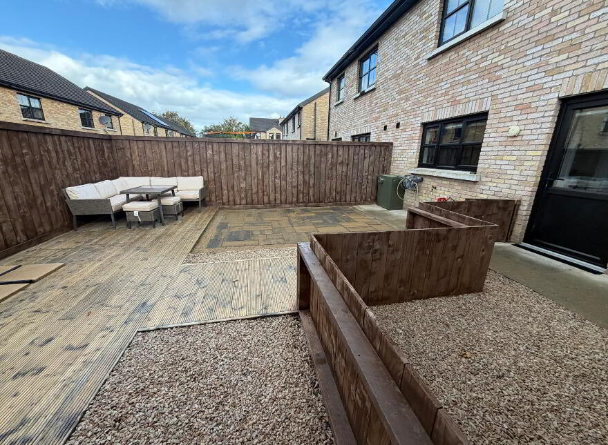 30 Glenview Manor, Strabane, BT82 8FA