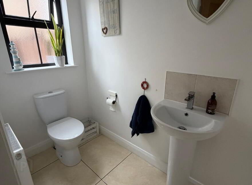 30 Glenview Manor, Strabane, BT82 8FA