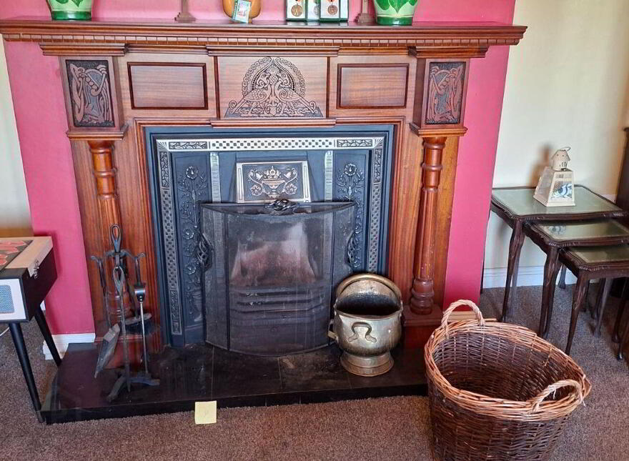 Glendarragh, Newcastle West, V42DC83