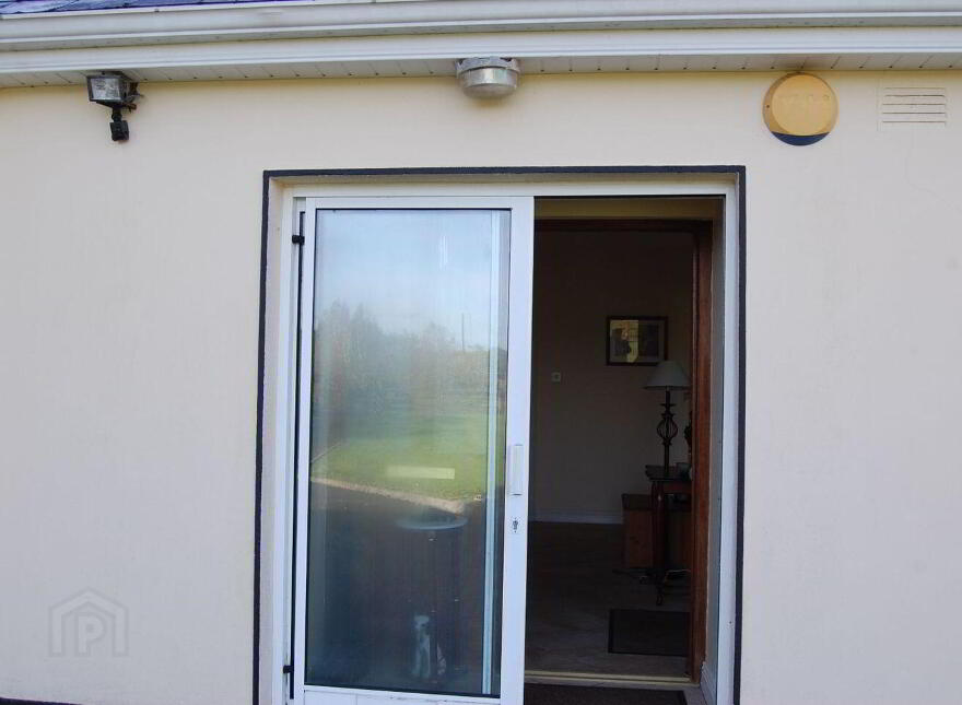 Glendarragh, Newcastle West, V42DC83