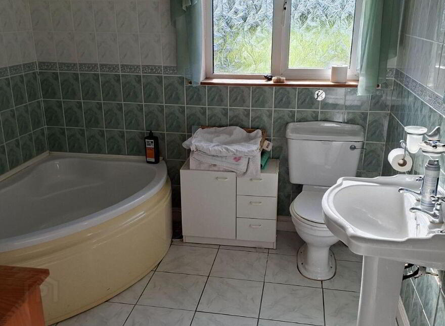 Glendarragh, Newcastle West, V42DC83