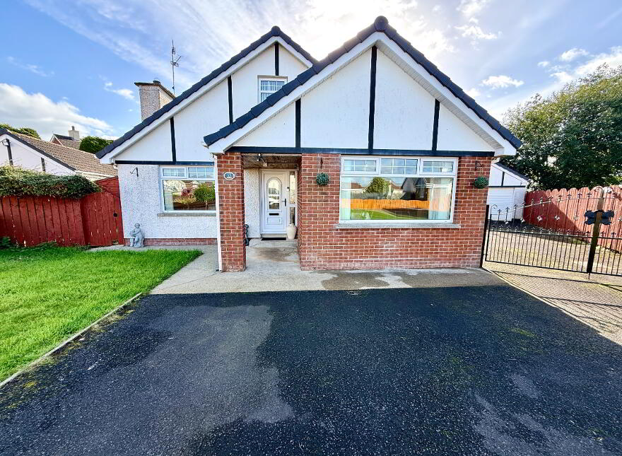 35 Rosslea, Newbuildings, L'Derry, BT47 2AQ