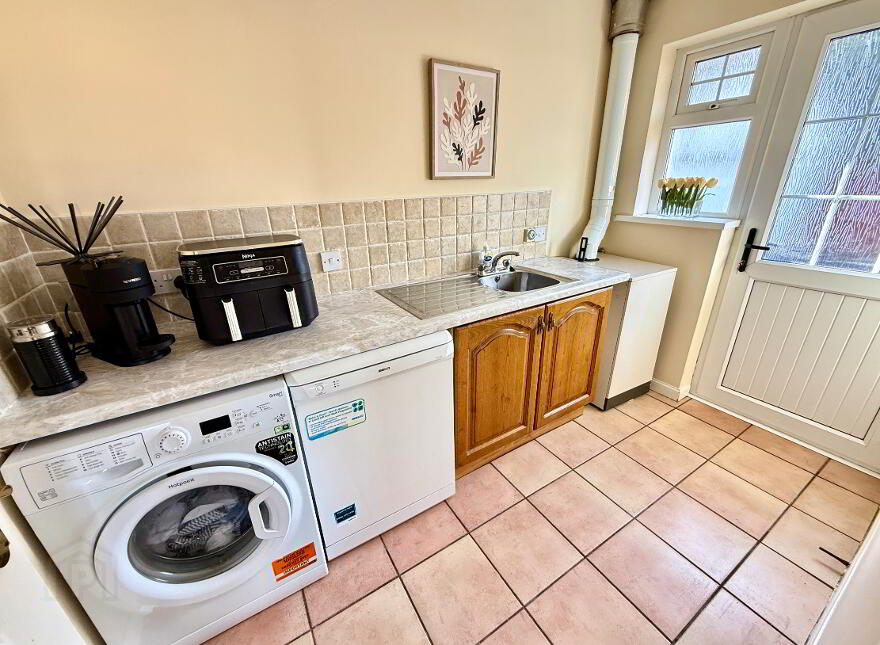 35 Rosslea, Newbuildings, L'Derry, BT47 2AQ